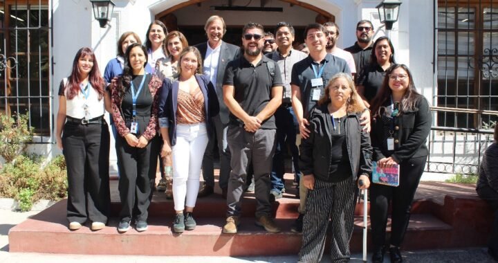 «Casablanca Hace Historia: Primera Comuna de Valparaíso en Adoptar Plan de Accesibilidad Universal de SENADIS»